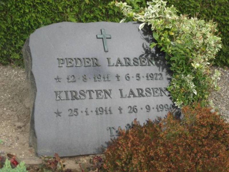 Kirsten  Larsen  .jpg